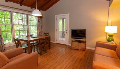 2 Bedroom Cottage