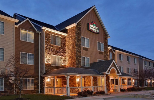 Carter Lake Hotel | Country Inn & Suites by Radisson, Omaha Airport, IA