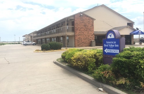 Garden City Hotel | Americas Best Value Inn - Garden City