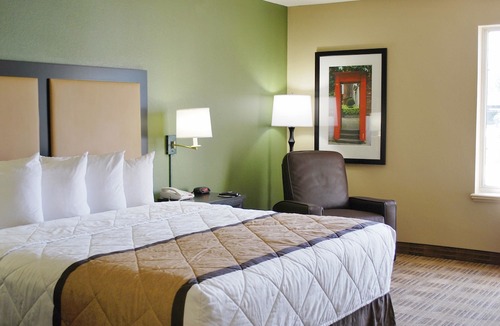 Overland Park Hotel | Extended Stay America Suites - Kansas City - Overland Park - Nall Ave