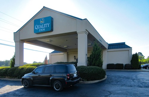 Holly Springs Hotel | Quality Inn Holly Springs South