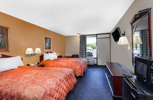 Martin Hotel | Days Inn by Wyndham Martin