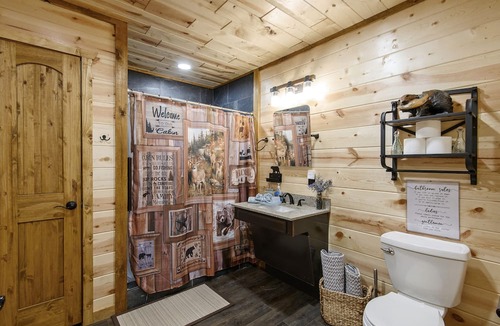 Smithville Cabin | Sportsman’s Hideaway