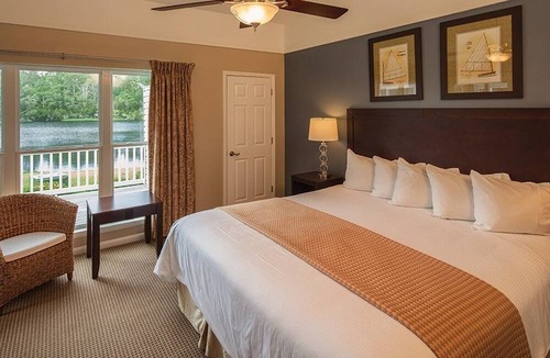 Fairfield Harbour Apartment | 2br Deluxe Fairfield Harbour Family Getaway SU