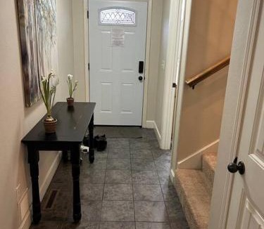 Hollister House | Deep Roots Den on Table Rock New Property