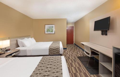 Microtel Inn 
